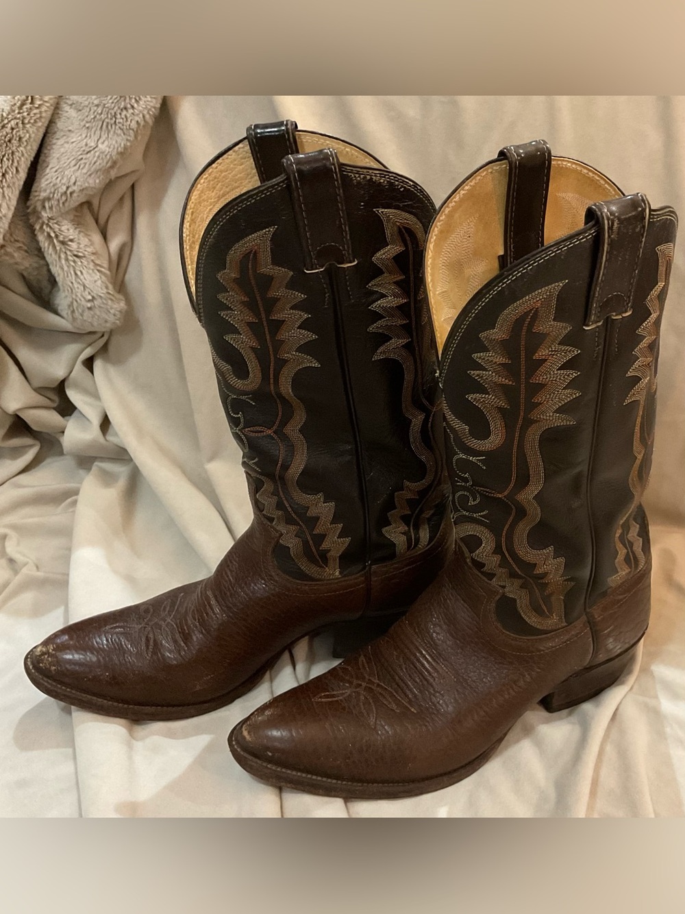 Justin 2222 Cowboy Boots